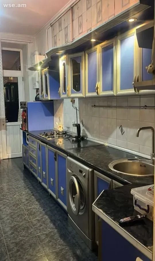 4-комн., 90 м², 5/5 эт., проспект Багратуняц