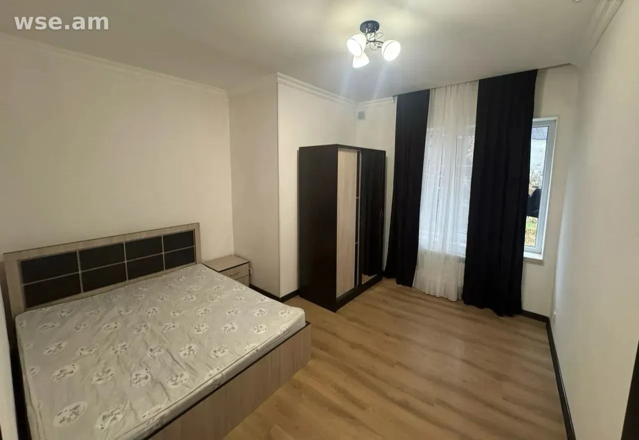 3-комн., 56 м², 1-этажный, улица Капанцяна 8Б