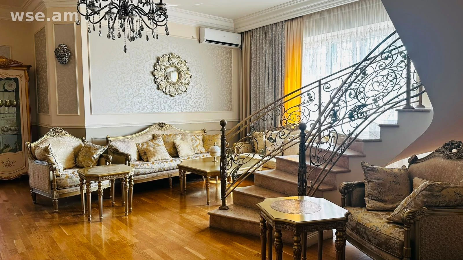 6-комн., 210 м², 3/3 эт., проспект Месропа Маштоца 58