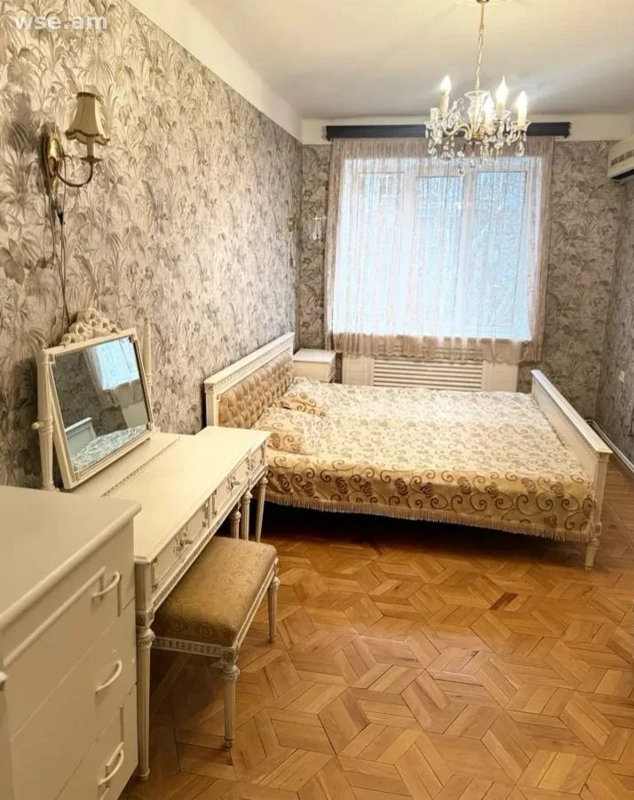 3-комн., 82 м², 3/5 эт., проспект Месропа Маштоца 15