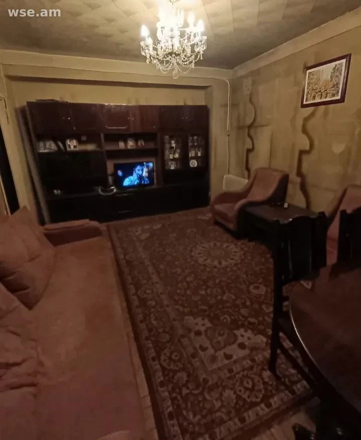 3-комн., 80 м², 8/9 эт., улица Алма-Аты  7/2