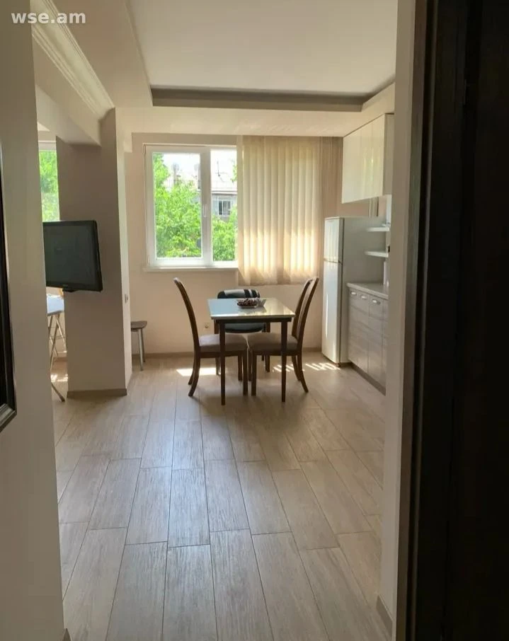 1-комн., 40 м², 4/11 эт., улица Езника Кохбаци 4