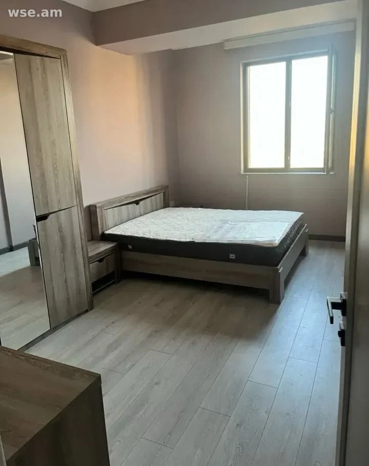 3-комн., 94 м², 4/14 эт., улица Мелик Меликяна