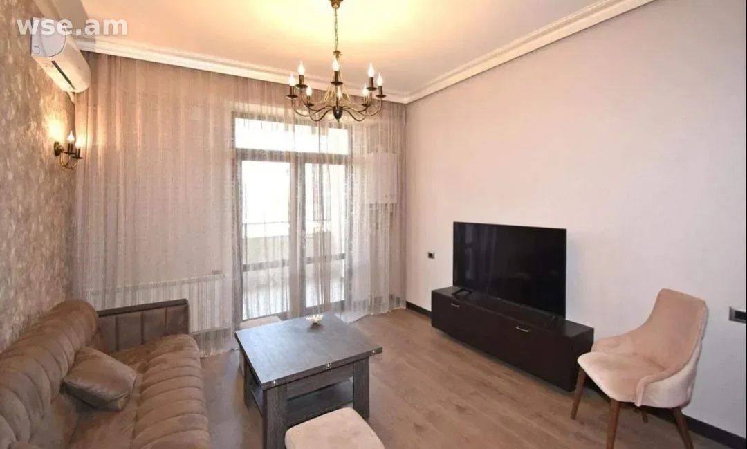 2-комн., 69 м², 7/12 эт., улица Никогаоса Адонца 8