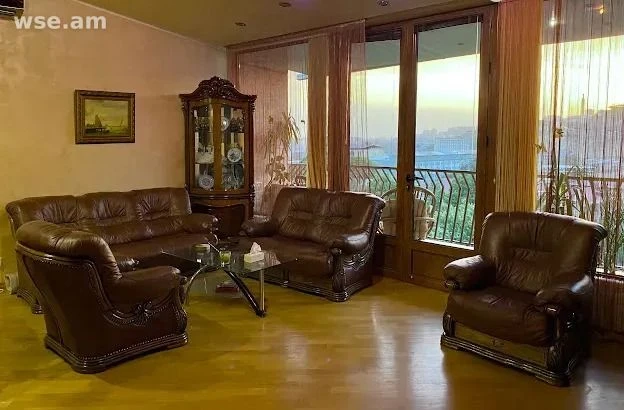2-комн., 90 м², 8/8 эт., улица Мхитара Гераци