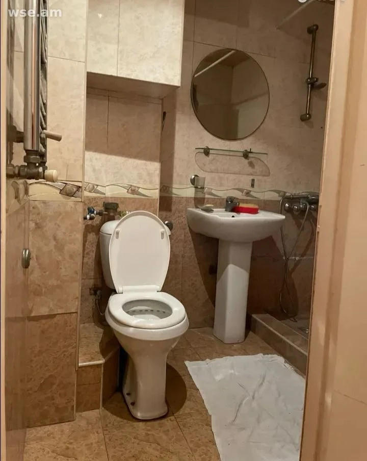 2-комн., 56 м², 1/5 эт., улица Фрунзе 4/2