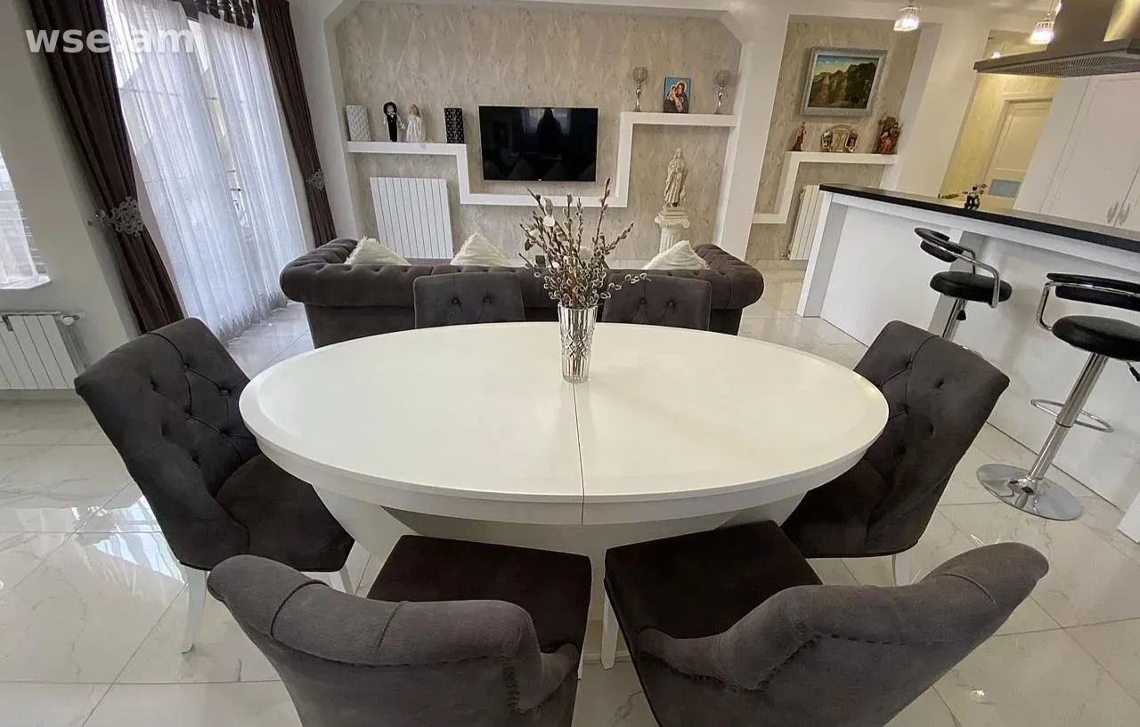 3-комн., 147 м², 6/6 эт., улица Антараин 160/15