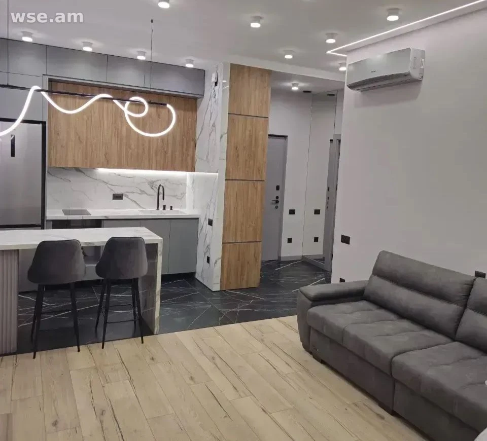 2-комн., 49 м², 16/17 эт., улица Павстоса Бузанда 97