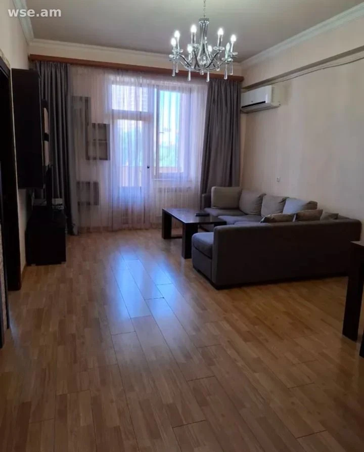 3-комн., 70 м², 5/12 эт., улица Анастаса Микояна 2/2