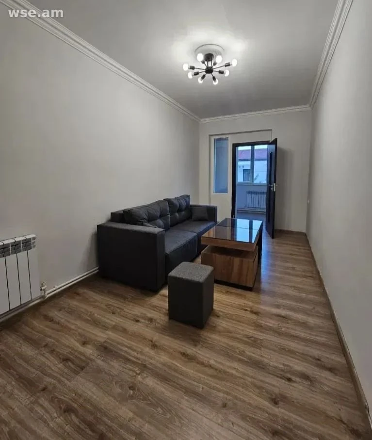 3-комн., 60 м², 1/5 эт., улица Виктора Амбарцумяна 12