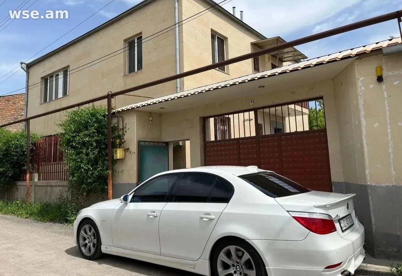 5-room house, 240 m², 2-storey, 3rd street Kentronakan 7