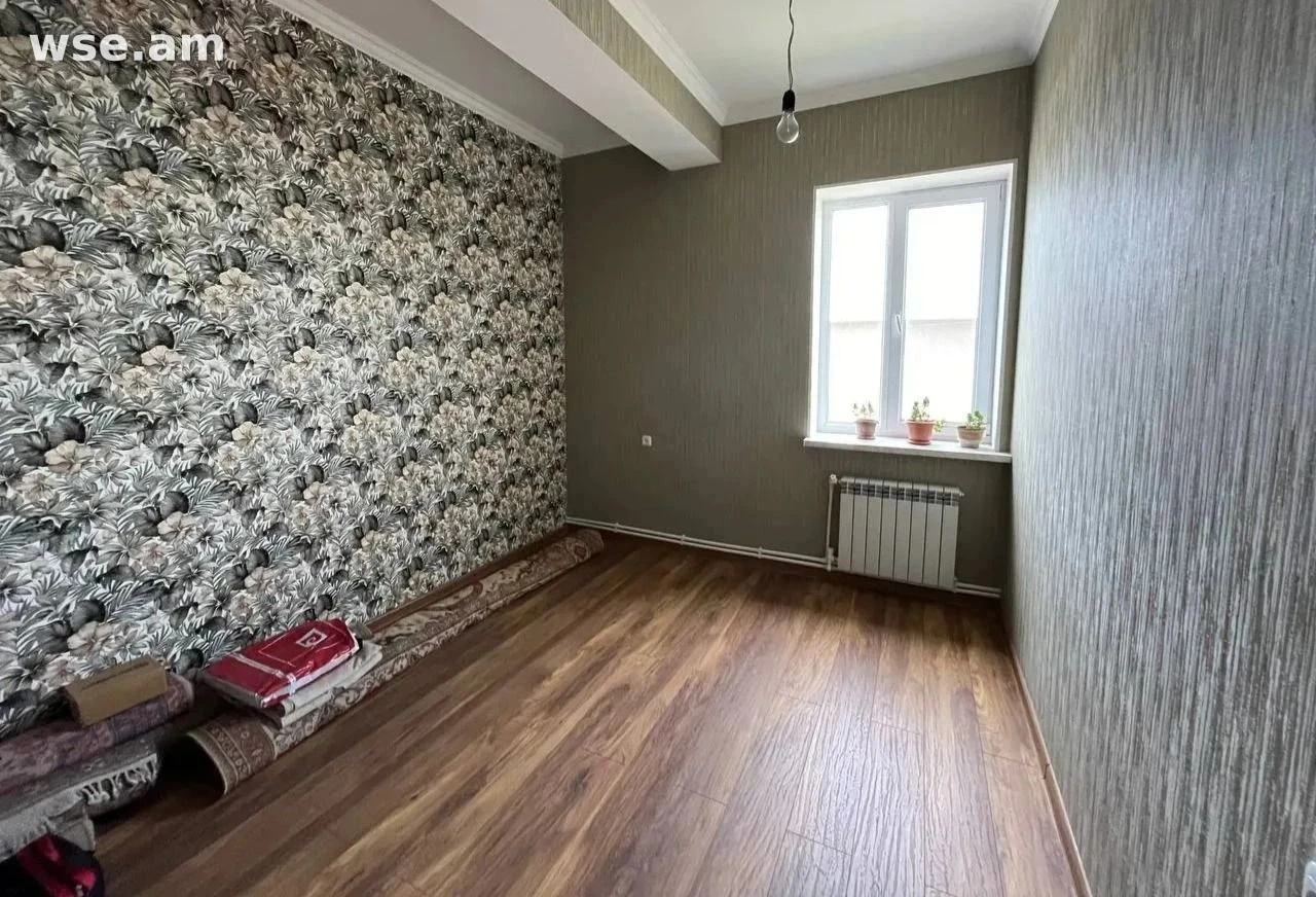 5-room house, 240 m², 2-storey, 3rd street Kentronakan 7