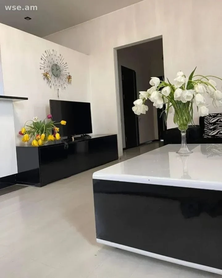 3-комн., 85 м², 3/3 эт., улица Брюсова 30