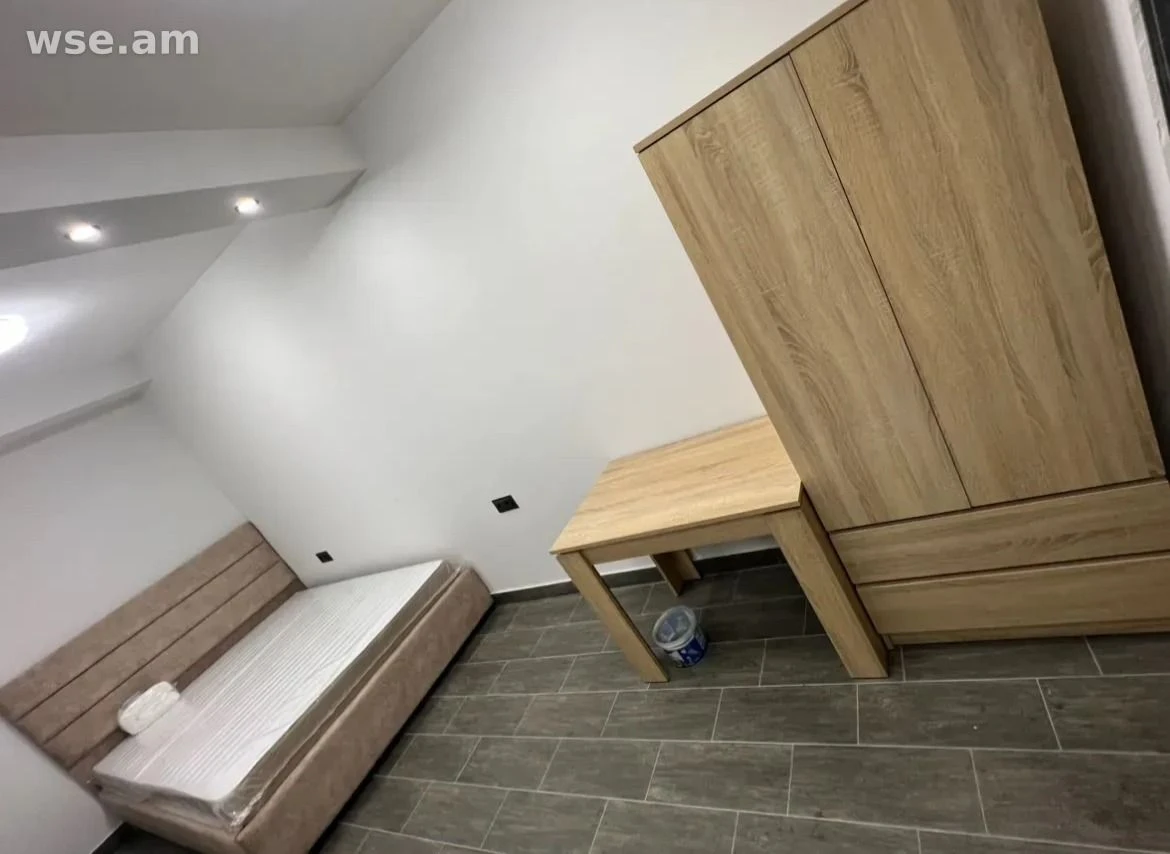 1-комн., 20 м², 1/1 эт., проспект Комитаса