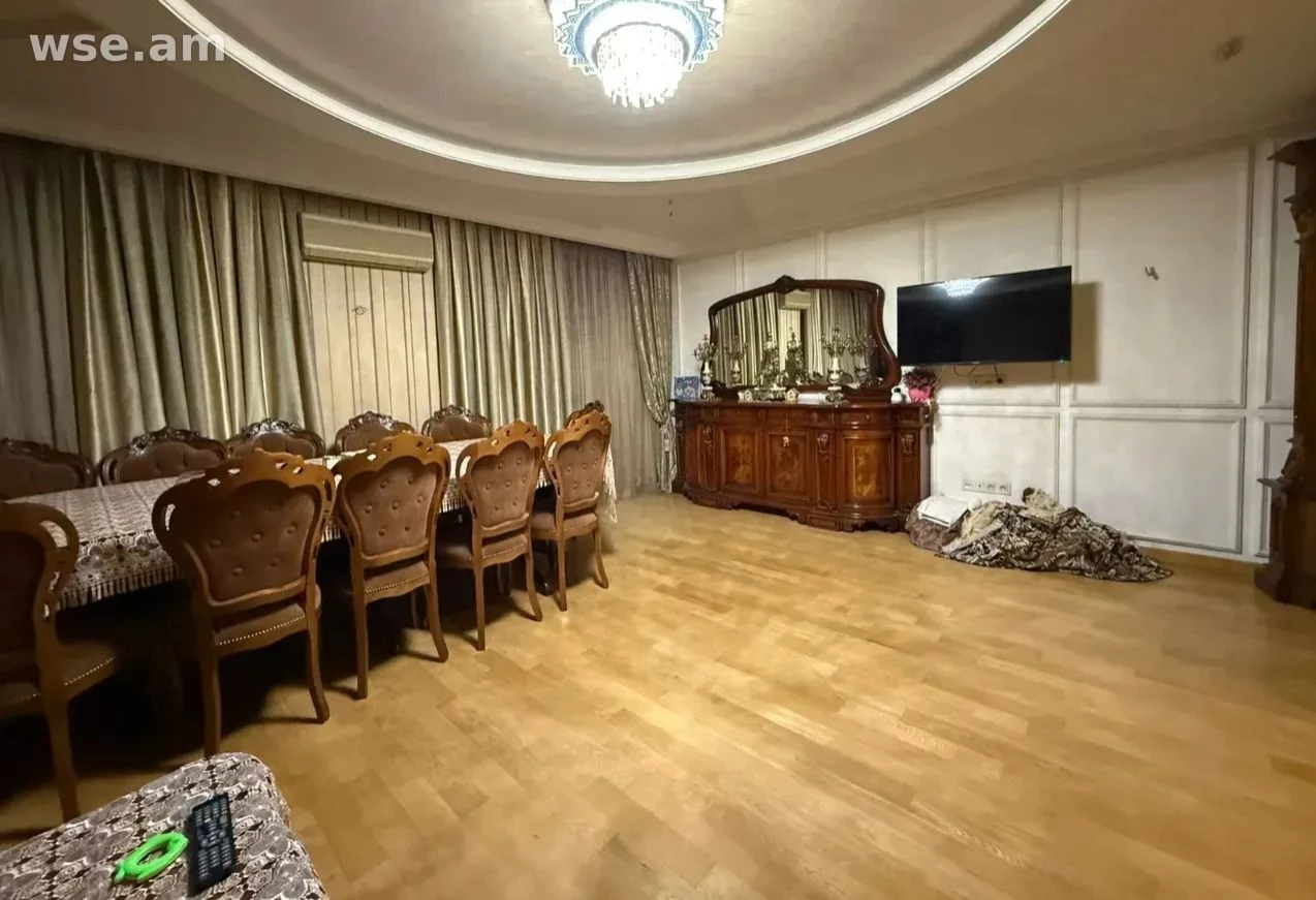 4-комн., 200 м², 2/5 эт., Арабкир