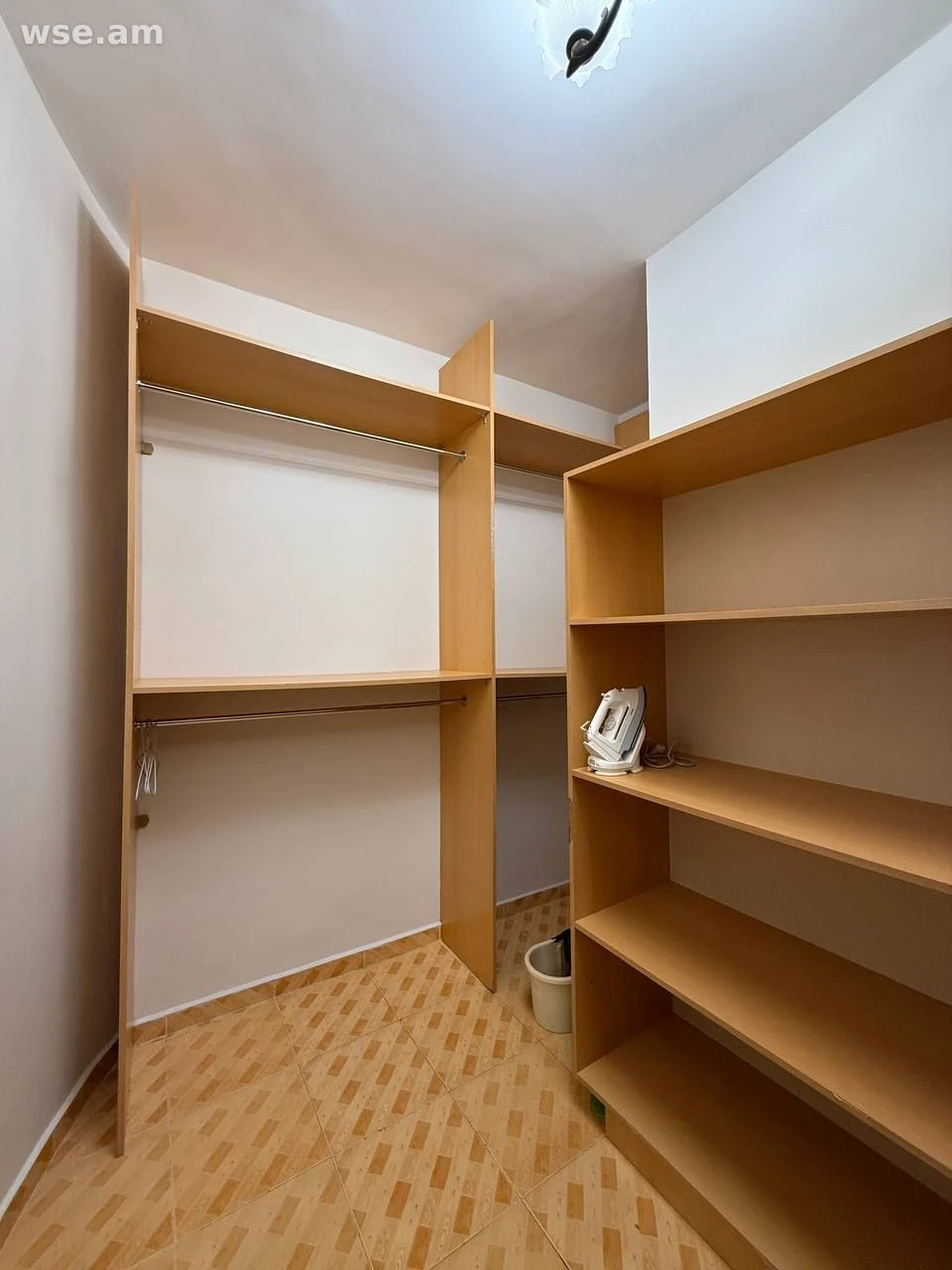 4-комн., 230 м², 6/12 эт., улица Амиряна 27