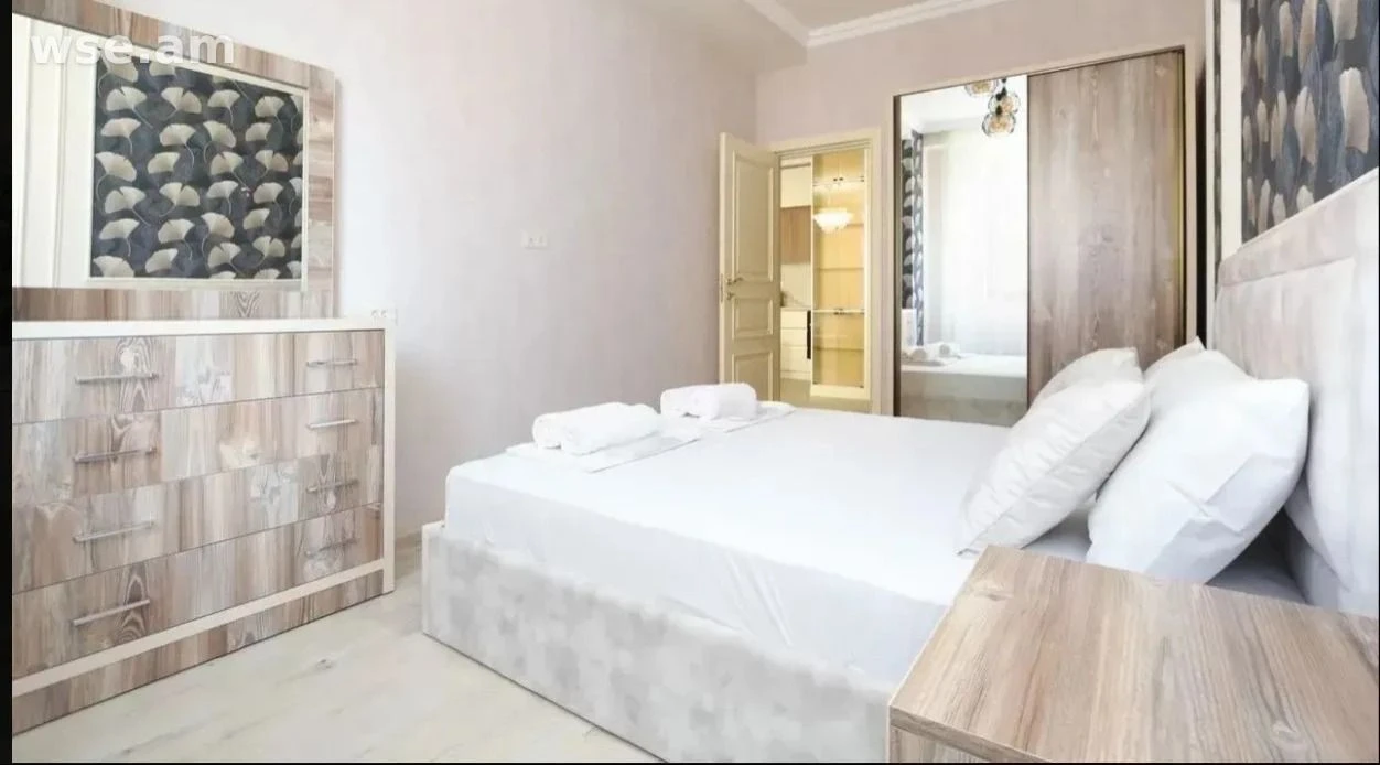 3-комн., 80 м², 6/11 эт., улица Амиряна 16
