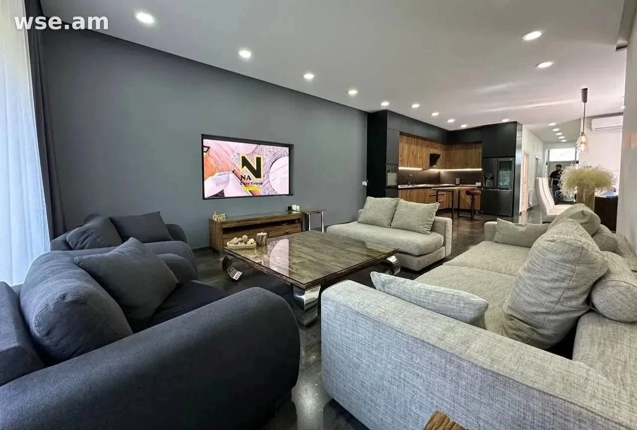 4-комн. дом, 250 м², 2-этажный, улица Немрута