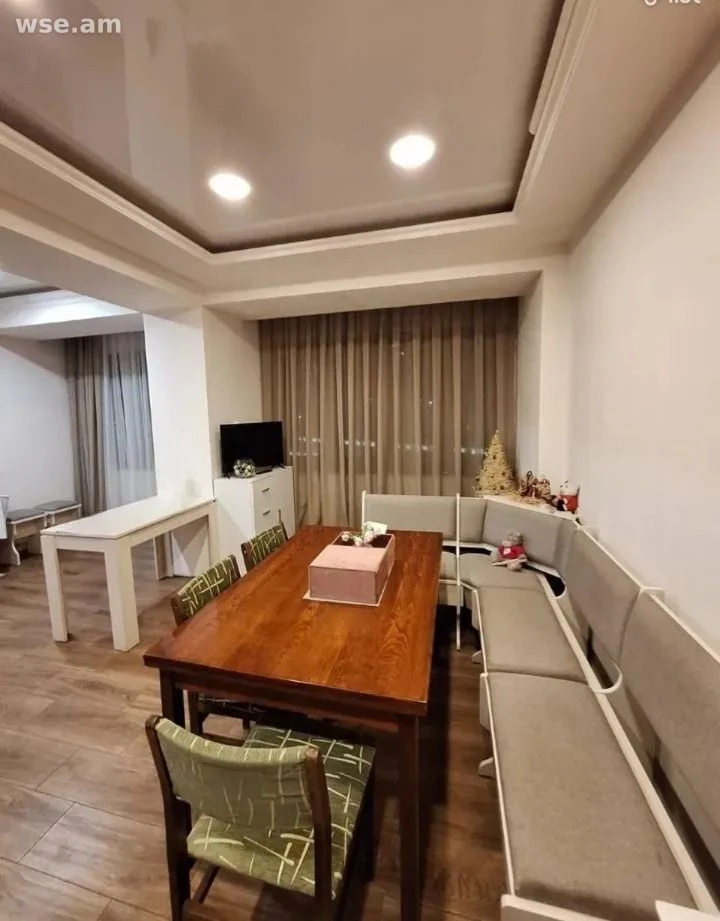 4-комн., 105 м², 8/14 эт., проспект Багратуняц