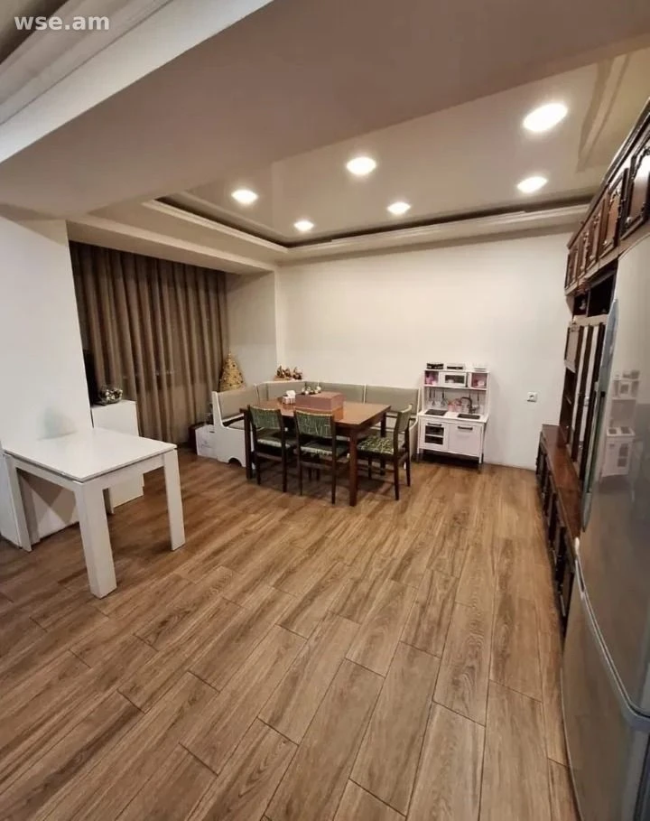 4-room, 105 m², 8/14 floor, Bagratunyats Avenue