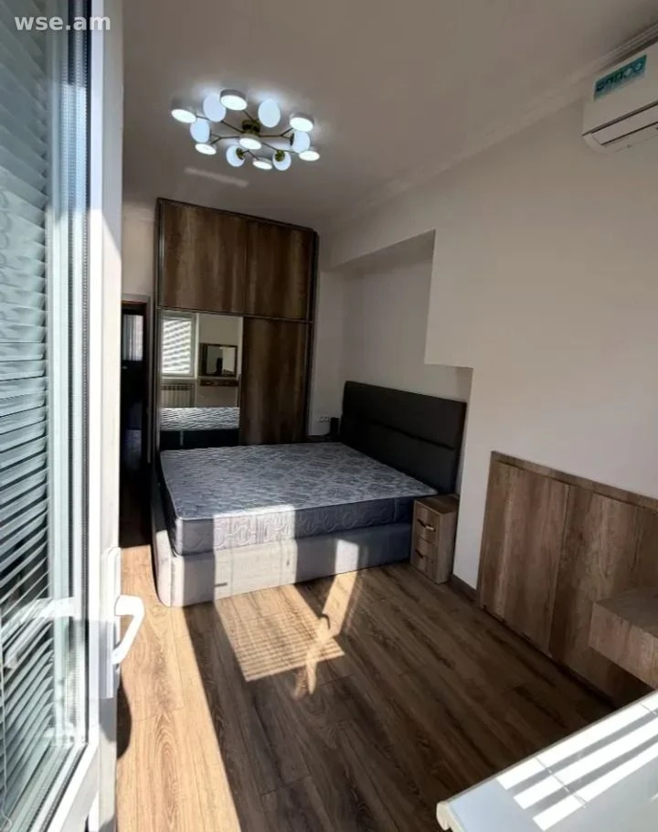 2-комн., 70 м², 4/4 эт., улица Никогаоса Тиграняна