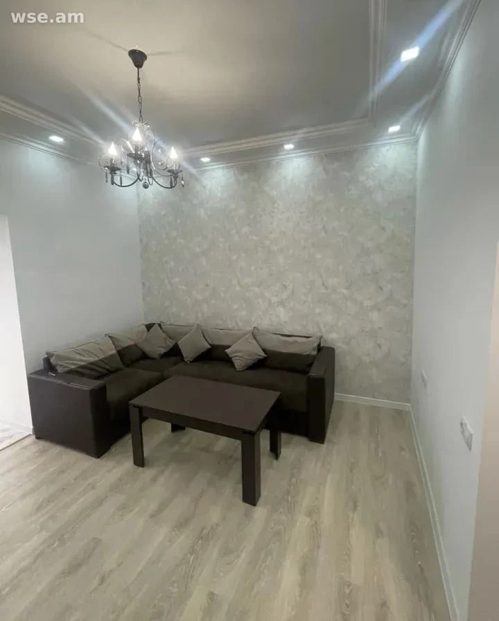 2-комн., 61 м², 5/5 эт., проспект Аршакуняц 47