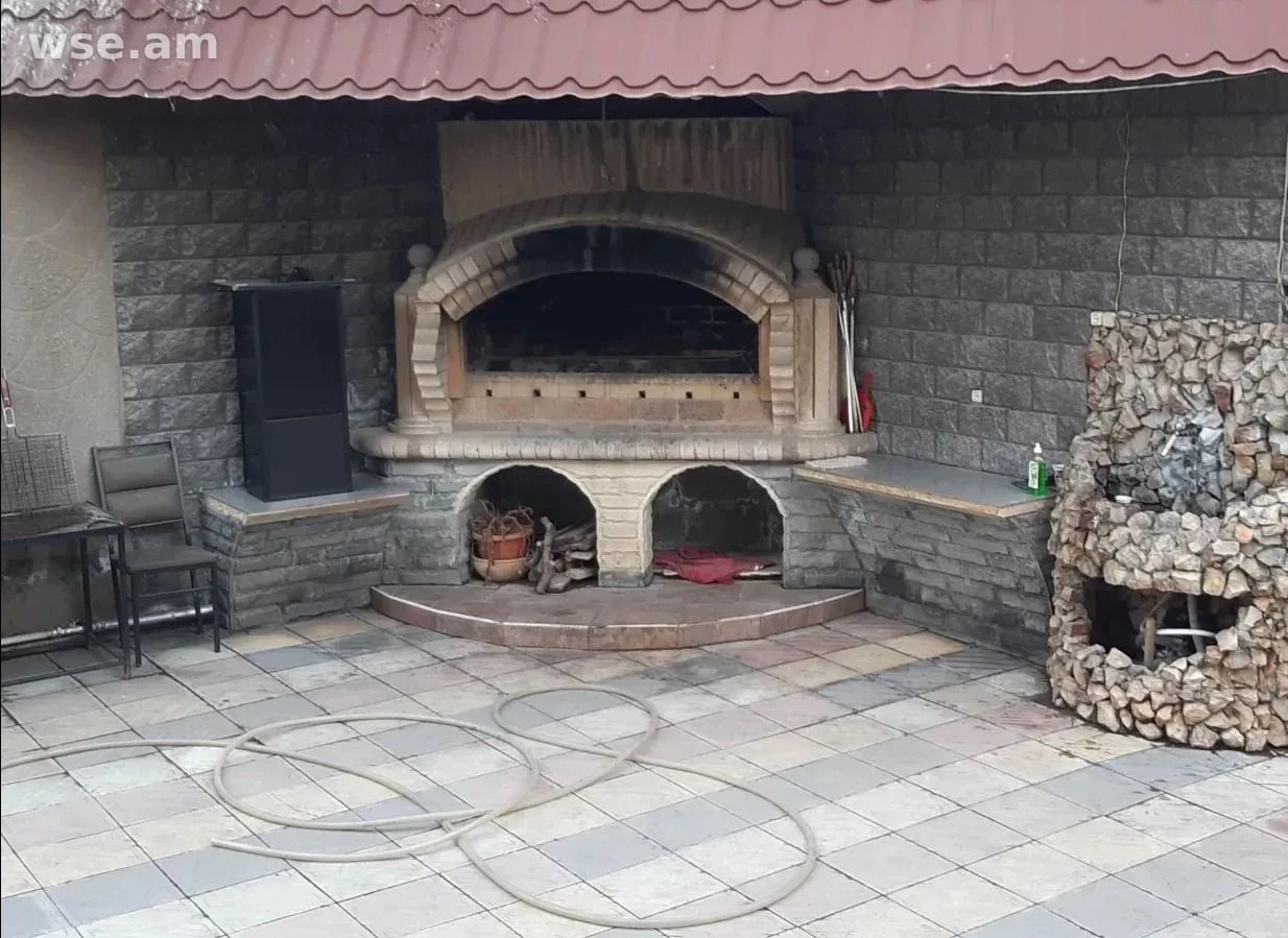 4-комн. дом, 250 м², 2-этажный, 10-я улица Вардашена