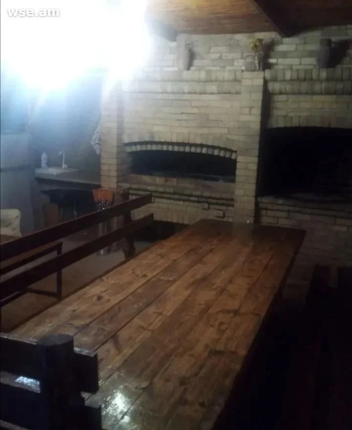 7-комн. дом, 240 м², 2-этажный, Багреванд