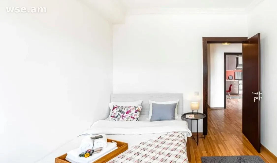 3-комн., 114 м², 6/8 эт., улица Хачика Мурадяна