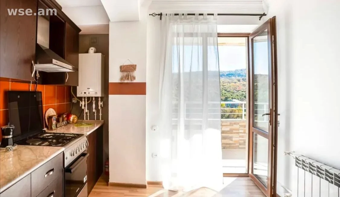 3-комн., 114 м², 6/8 эт., улица Хачика Мурадяна