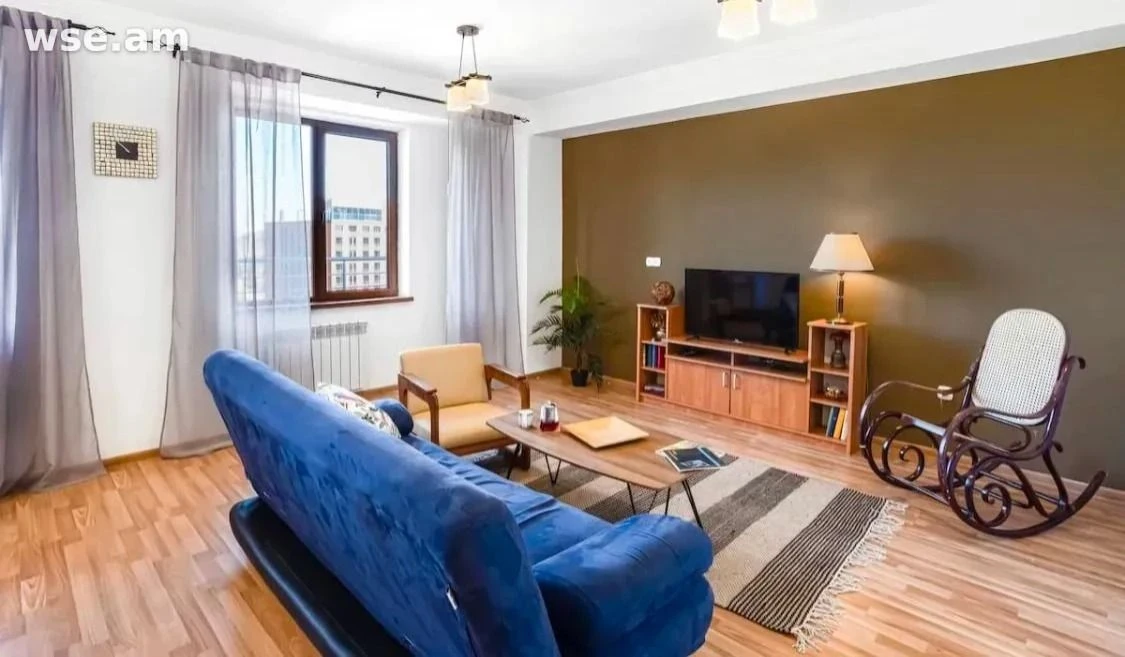 3-комн., 114 м², 6/8 эт., улица Хачика Мурадяна