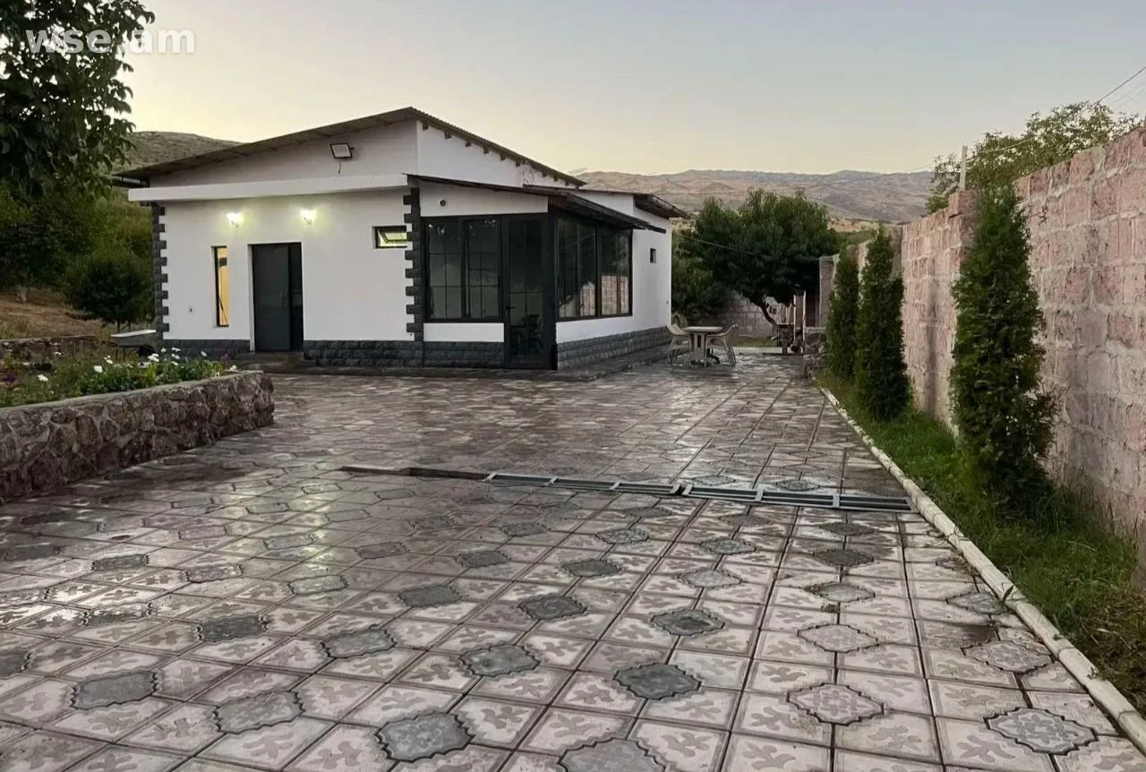 3-комн. дом, 70 м², 1-этажный, село Парпи, Арагацотнская область