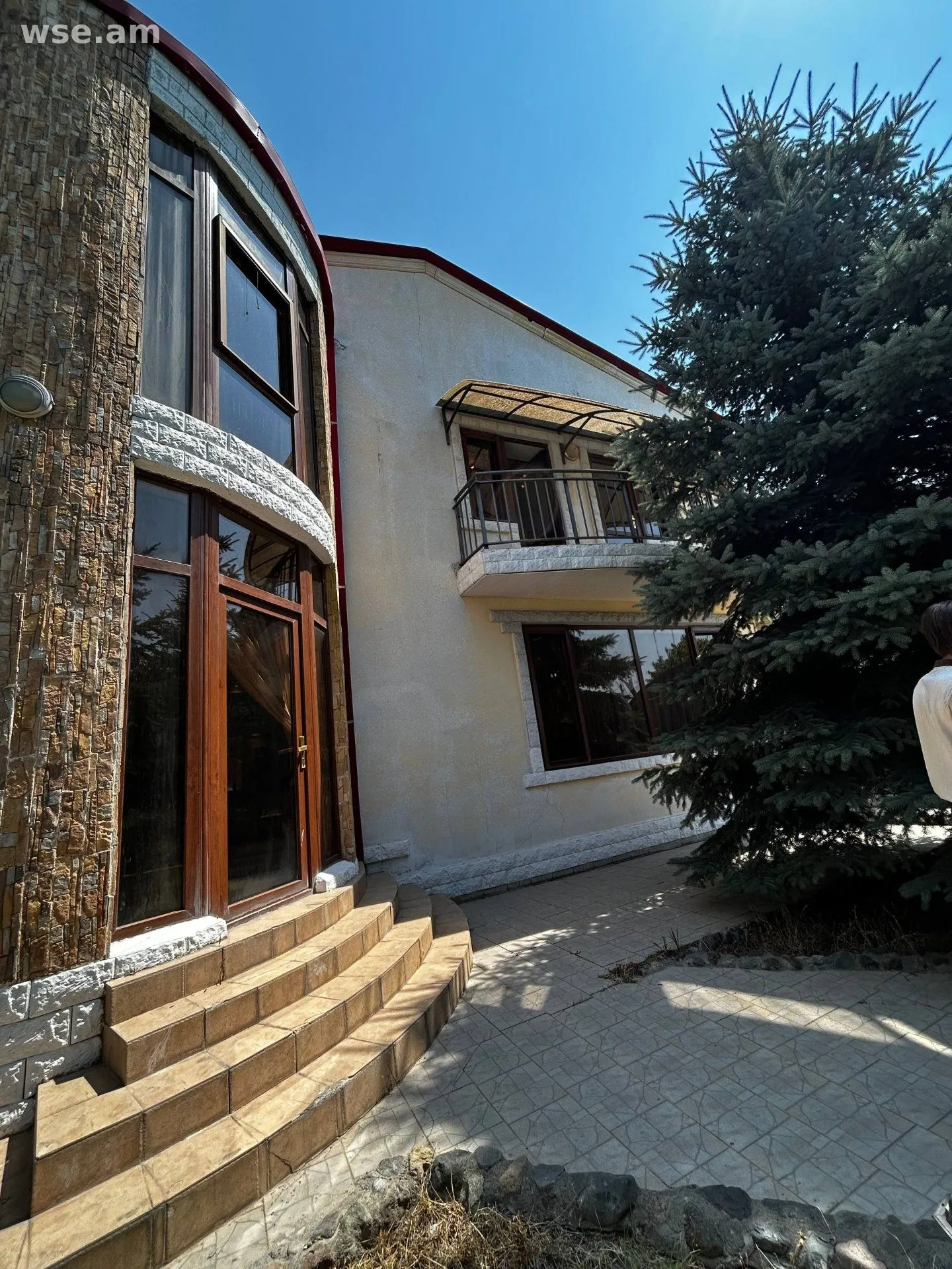 5-комн. дом, 220 м², 2-этажный, 2-я улица Цахкунк