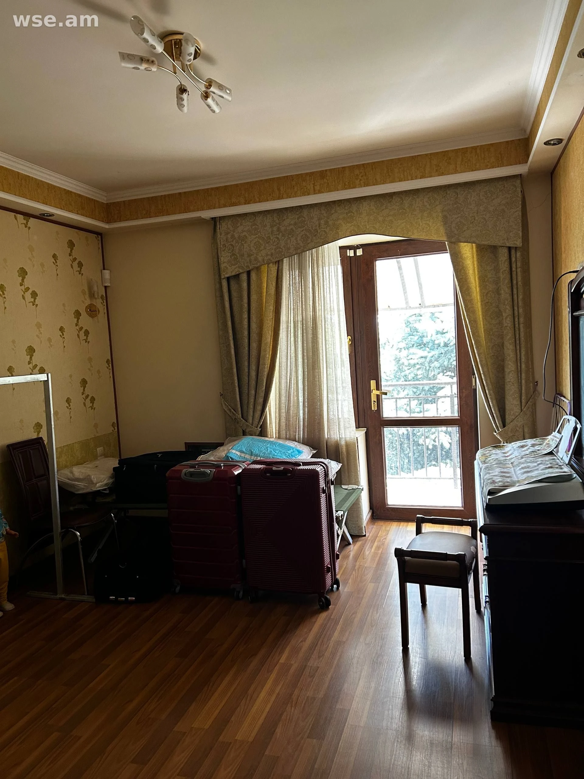 5-комн. дом, 220 м², 2-этажный, 2-я улица Цахкунк