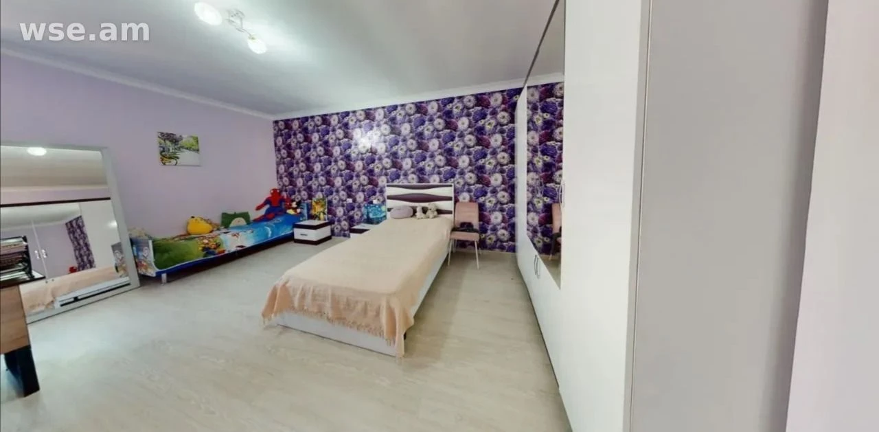 4-комн. дом, 409 м², 2-этажный, улица Седрак Джалалян