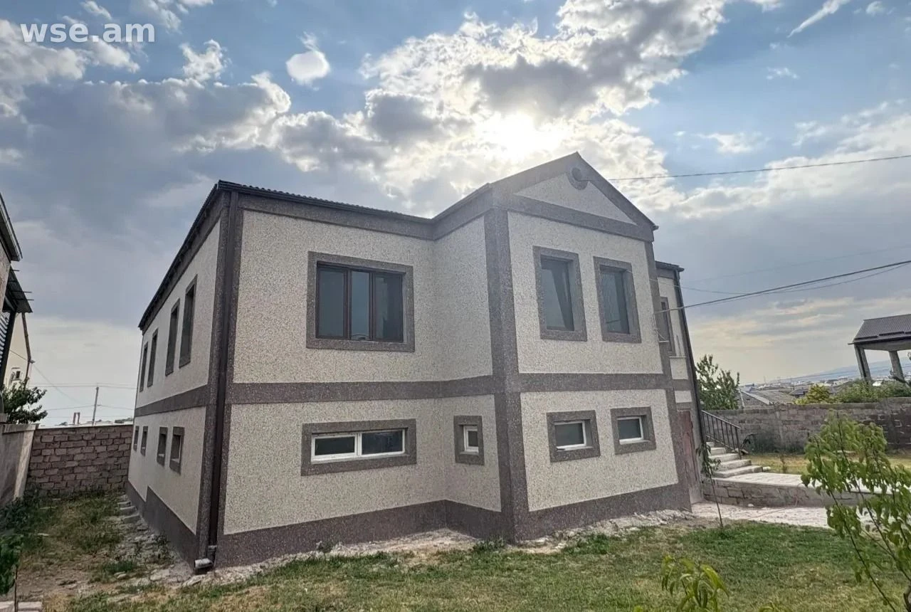 4-комн. дом, 409 м², 2-этажный, улица Седрак Джалалян
