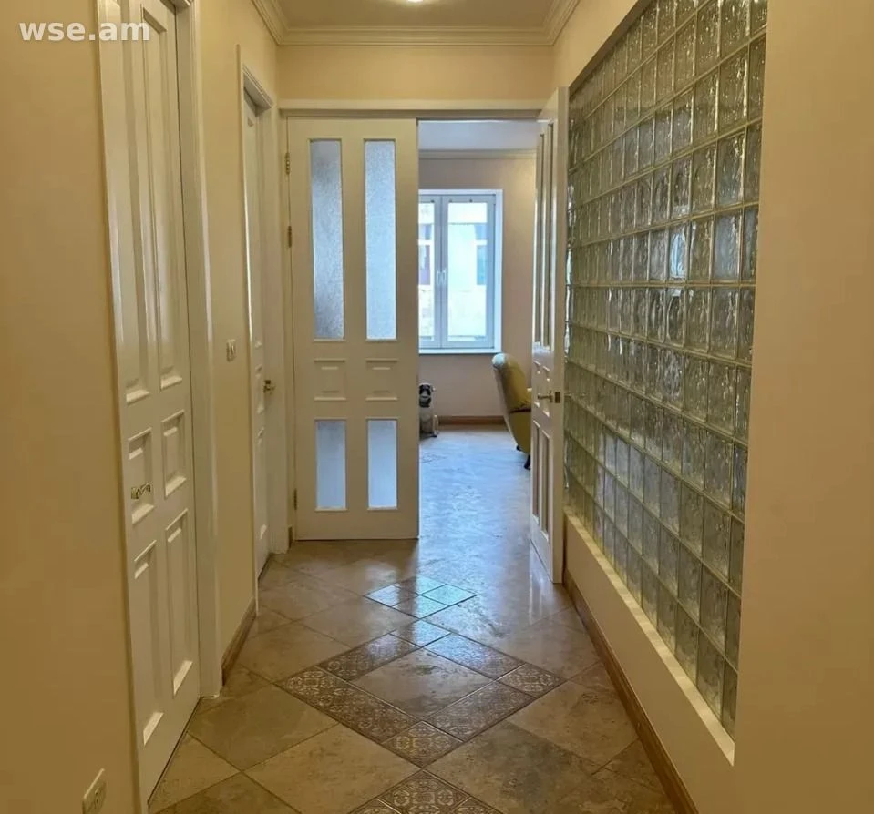 3-room, 107 m², 3/4 floor, Hanrapetutyan street 79