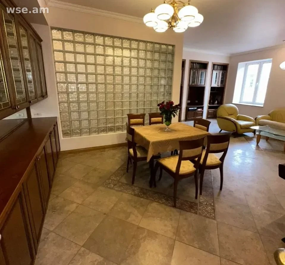 3-room, 107 m², 3/4 floor, Hanrapetutyan street 79