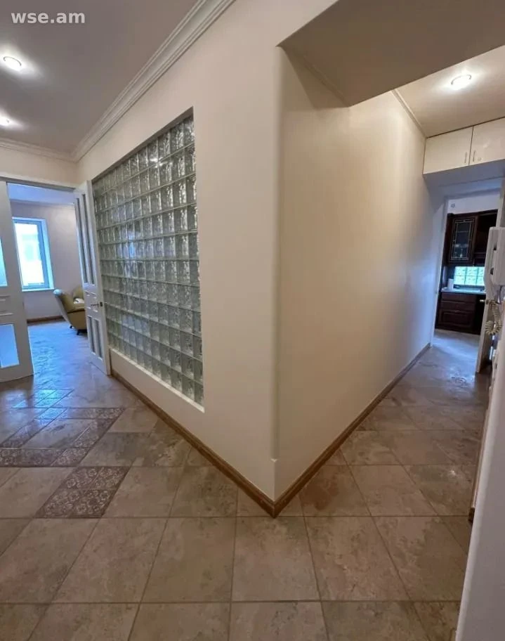 3-room, 107 m², 3/4 floor, Hanrapetutyan street 79