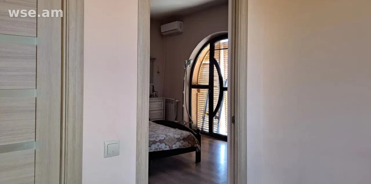 3-room house, 100 m², 2-storeyed, Paruyra Sevaka street 6