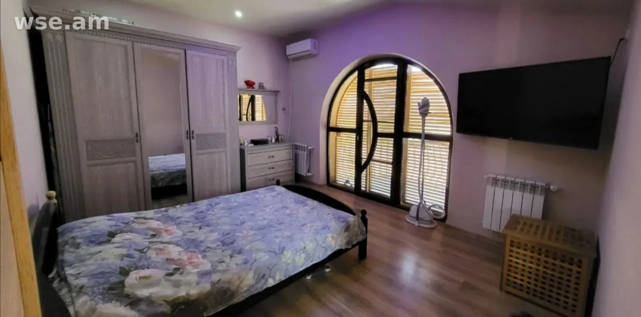 3-room house, 100 m², 2-storeyed, Paruyra Sevaka street 6