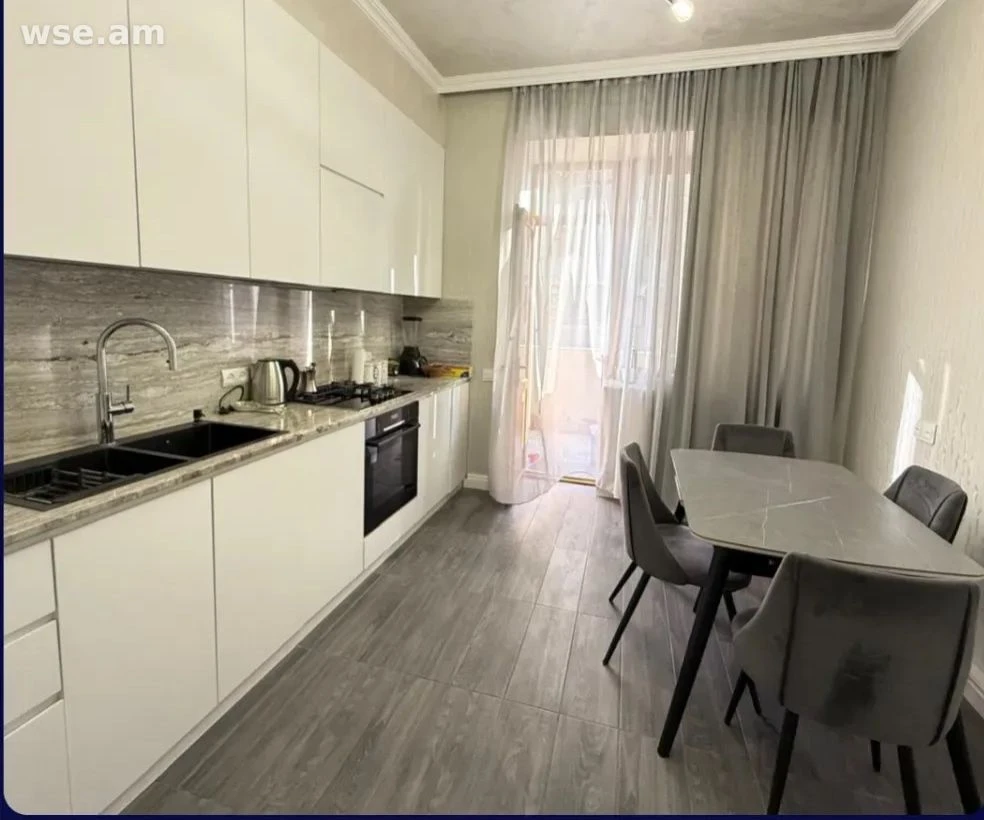 3-rooms, 111 m², 9/14 fl., Argishti street 7/4