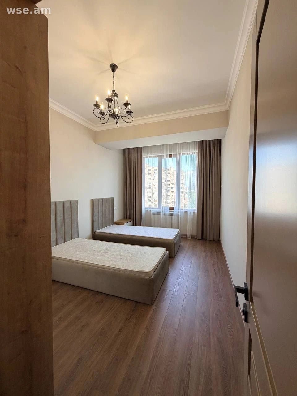 4-комн., 130 м², 9/16 эт., улица Терлемезяна 2/1