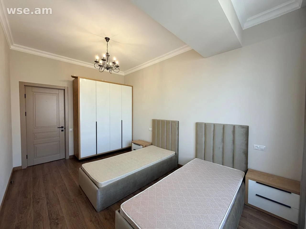 4-комн., 130 м², 9/16 эт., улица Терлемезяна 2/1