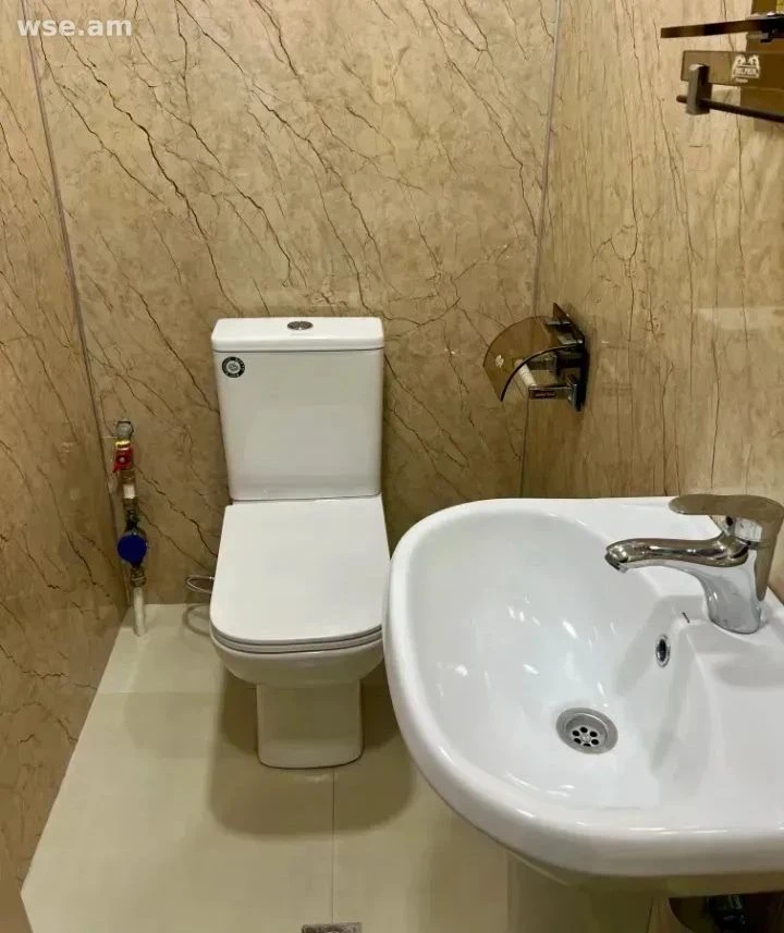 3-room, 84 m², 4/4 floor, Hayrik Muradyan street 41/3