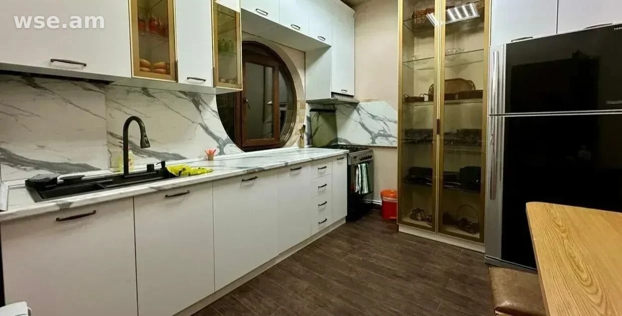4-комн. дом, 160 м², 2-этажный, Птгни, Котайкская область