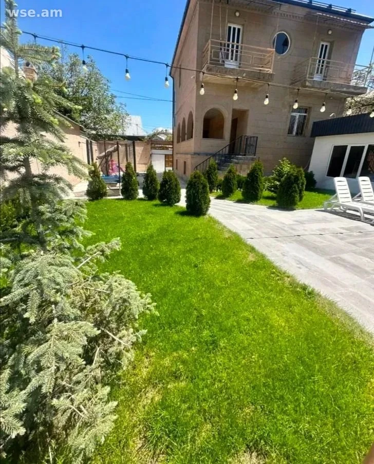 5-room house, 230 m², 3-storey, Gardening 10th Street
