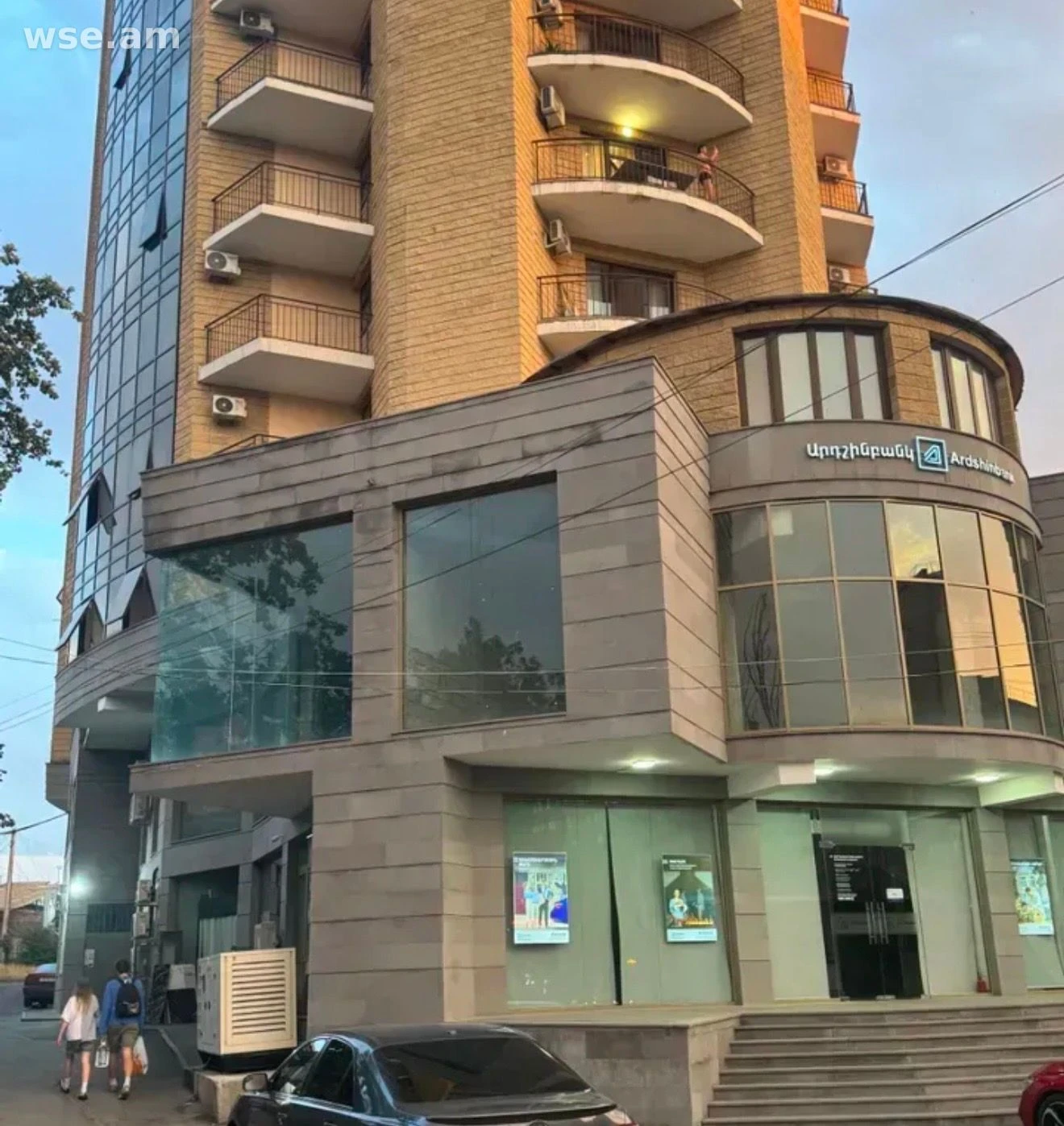3 - սենյակ, 65 քմ, 11/14 հարկ, Վարդանանց փողոց 27