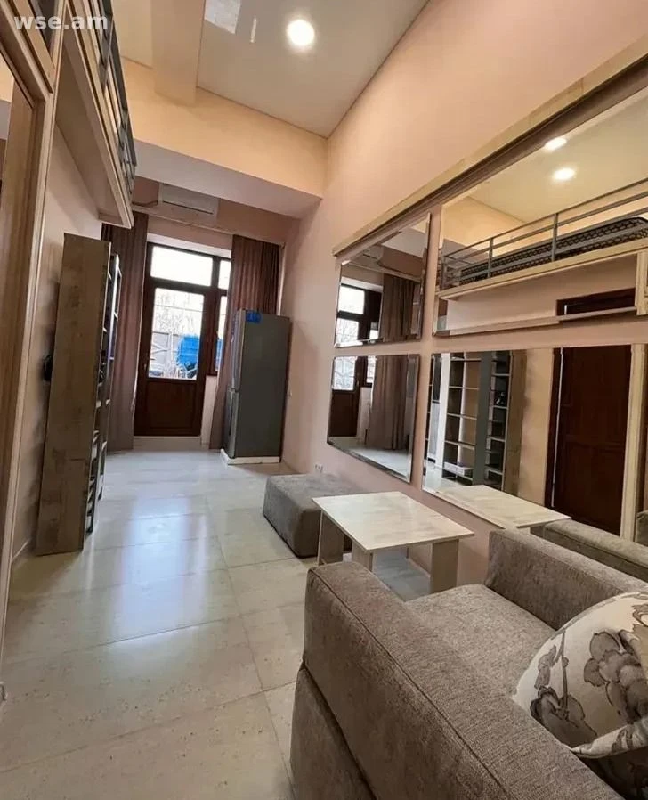 1-комн., 34 м², 1/4 эт., улица Смбат Зоравара 42
