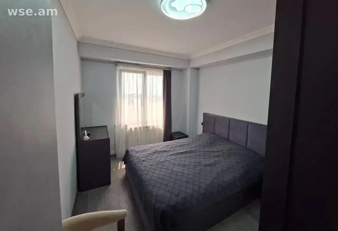 3-комн., 96 м², 15/16 эт., улица Брюсова